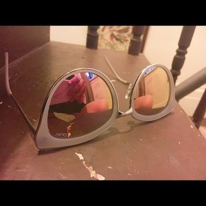 Quay Australia EVERY LITTLE THING Sunglasses